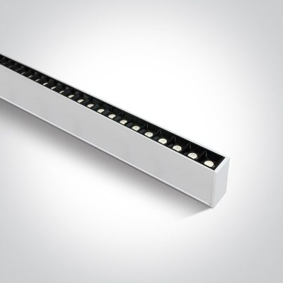 38150B/W/C WHITE 48pcs SPOTS UGR17 40W CW 1300mm 34deg 230V DARK LIGHT